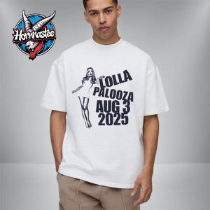 Sabrina Carpenter Lollapalooza 2025 Festival On August 3 2025 In Chicago Illinois Unisex T-Shirt
