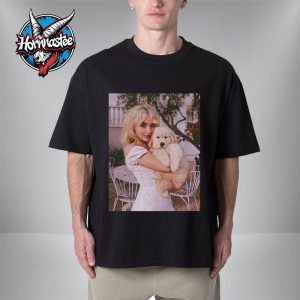 Sabrina Carpenter New Album Man’s Best Friend Photo Unisex T-Shirt