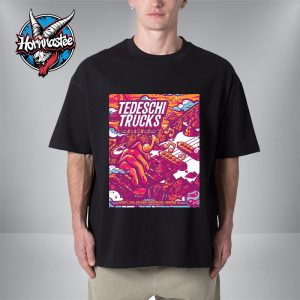 Tedeschi Trucks Band Morrison Show Night 1 At Red Rocks Amphitheatre On August 1 2025 In Morrison Colorado Unisex T-Shirt