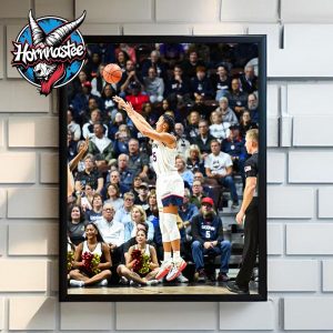 Azzi Fudd UConn Huskies Third Quarter Hoops Poster Home Decor Canvas