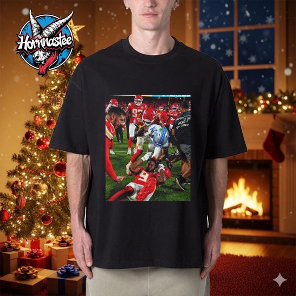 Brian Branch Slaps JuJu Smith Schuster Chiefs And Lions Sunday Night Football Unisex T Shirt